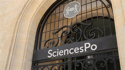 Sciences Po, öğrencilerine ChatGPT kullanımını yasaklıyor